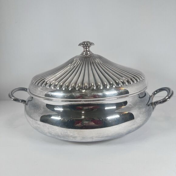 Gorham‎ Silverplated Heritage Covered Serving Bowl - Picture 1 of 6